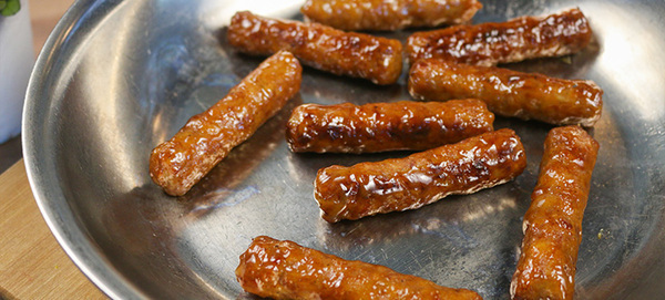 Easy Glazed Breakfast Sausages